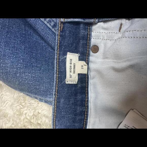 Madewell TENCEL medium wash 10" High-Rise button-front skinny jeans Size 28 - Picture 6 of 9